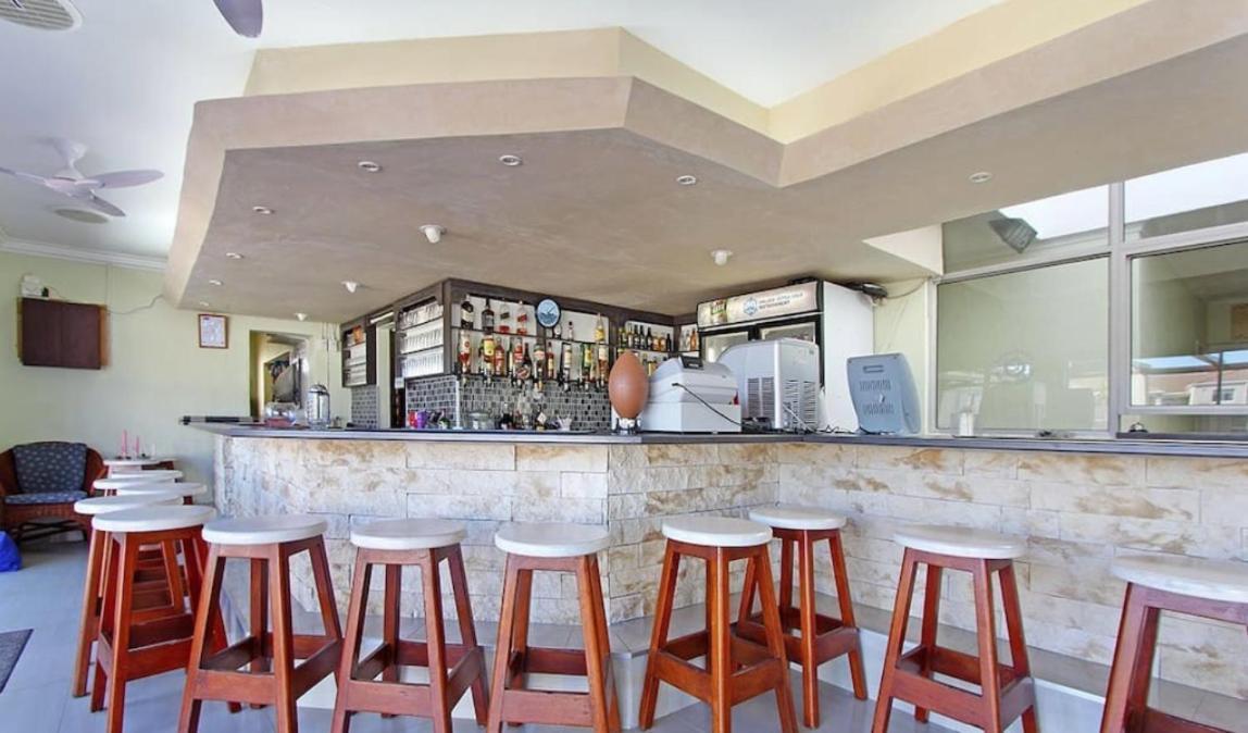 Apartamento Getaway To Hermanus Beach Club Exterior foto