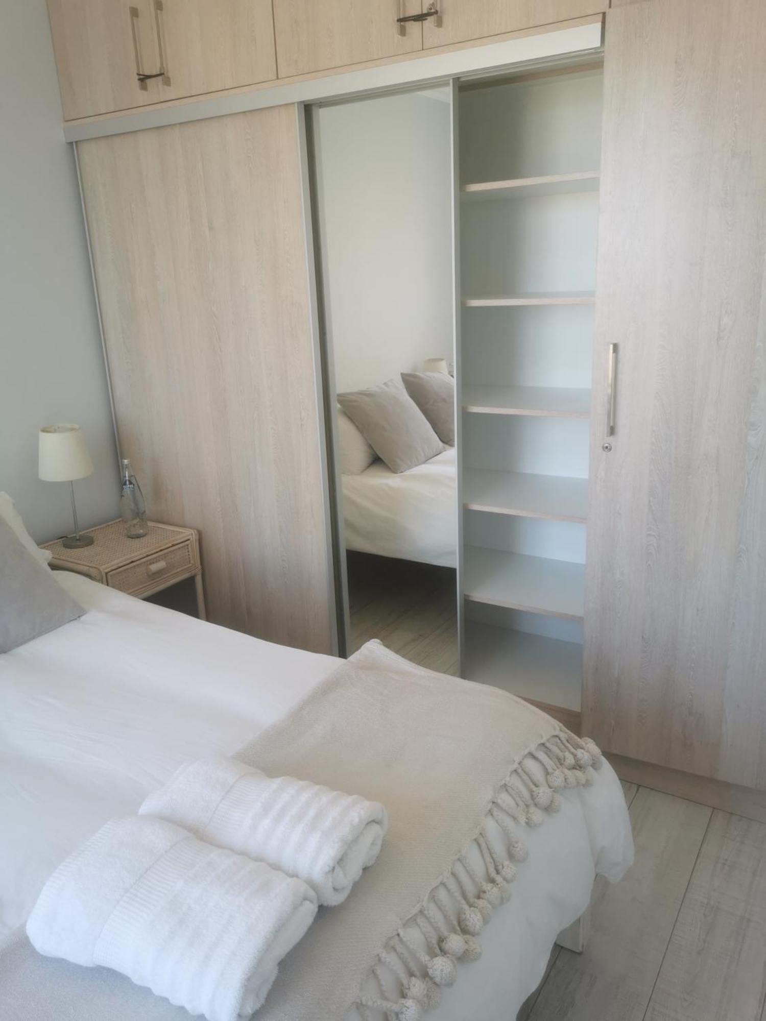Apartamento Getaway To Hermanus Beach Club Exterior foto